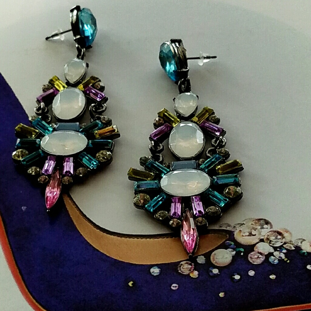Classy Long Multi-colored Mix Stone Earrings NWOT